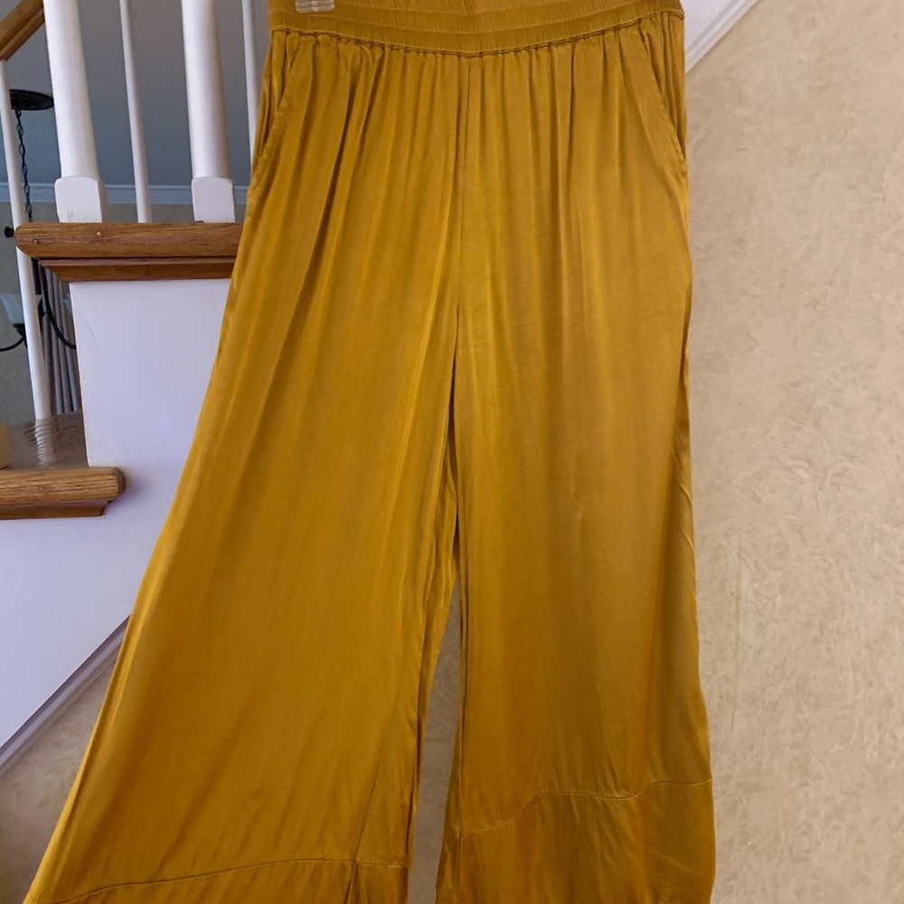 Bell bottom Flowy Pants